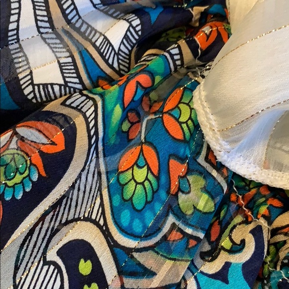 Blouse - Picture 9 of 9